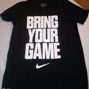 BOYS NIKE TEE